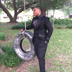 Meet your Posher, Mohammed